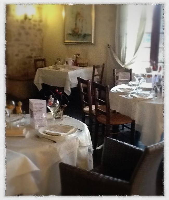 Auberge Du Pont Romain Sommières エクステリア 写真