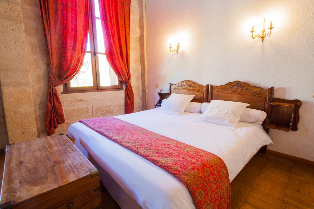 Auberge Du Pont Romain Sommières 部屋 写真